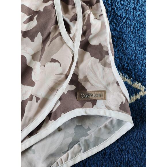 Calvin Klein Floral Camo Print Active Shorts M - Picture 2 of 8